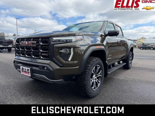 Deep Bronze Metallic 2023 GMC Canyon AT4
