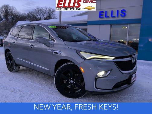 2023 Buick Enclave Essence AWD