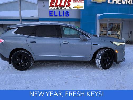 2023 Buick Enclave Essence AWD
