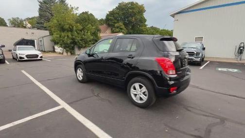 2022 Chevrolet Trax LS