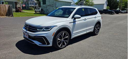 Opal White 2024 Volkswagen Tiguan 2.0T SEL R-Line 4MOTION