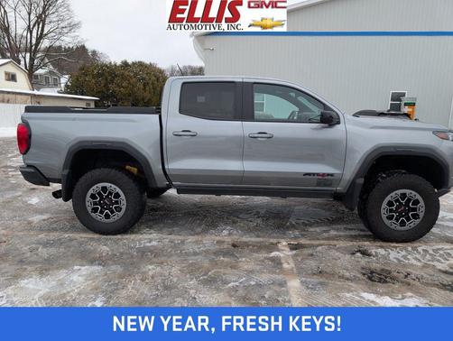 2023 GMC Canyon AT4X