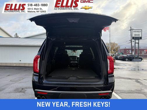 2022 GMC Yukon XL Denali