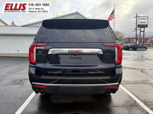 2022 GMC Yukon XL Denali