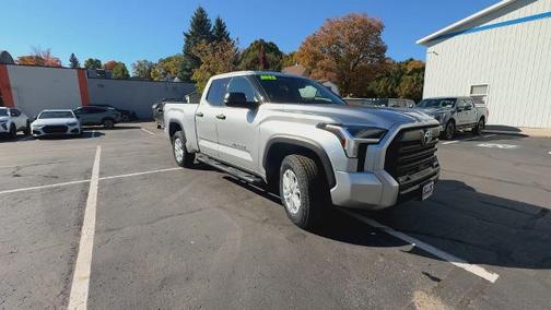 2022 Toyota Tundra SR5