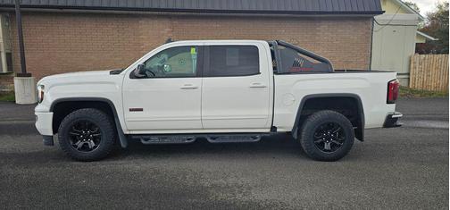 Summit White 2018 GMC Sierra 1500 SLT