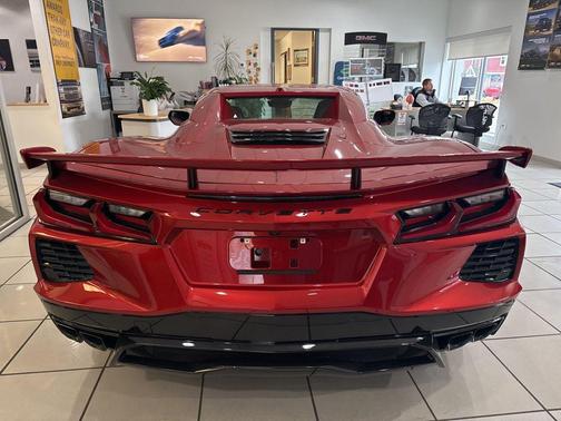 2026 Chevrolet Corvette Stingray w/2LT