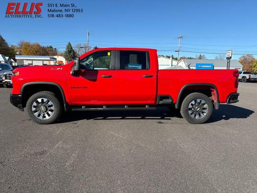 2024 Chevrolet Silverado 2500 Custom