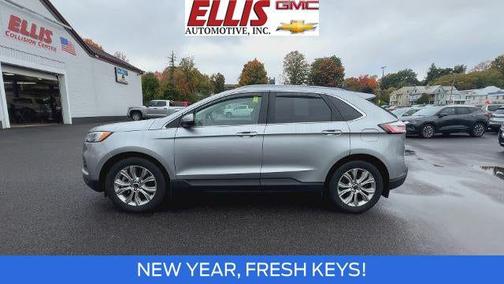 2023 Ford Edge Titanium