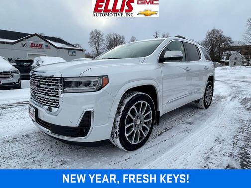 2023 GMC Acadia Denali