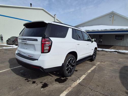 2022 Chevrolet Tahoe 4WD RST