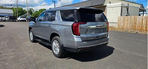 Sterling Metallic 2023 GMC Yukon SLT