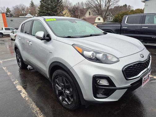 Sparkling Silver 2022 Kia Sportage LX