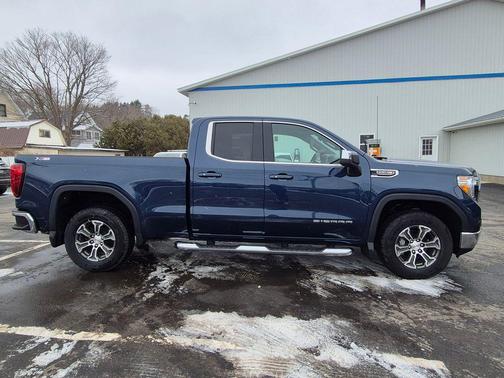 2022 GMC Sierra 1500 SLE