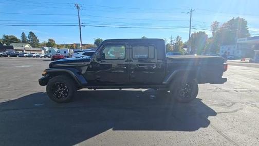 2023 Jeep Gladiator Freedom 4x4