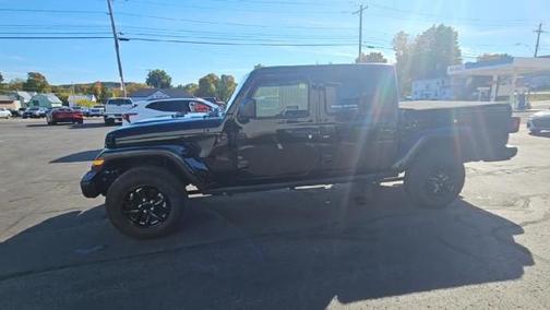 2023 Jeep Gladiator Freedom 4x4