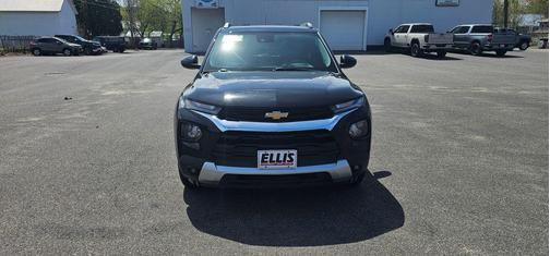 Mosaic Black Metallic 2022 Chevrolet Trailblazer LT