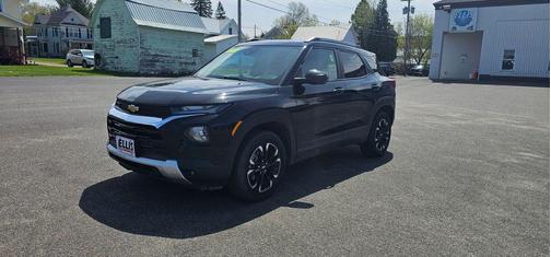 Mosaic Black Metallic 2022 Chevrolet Trailblazer LT