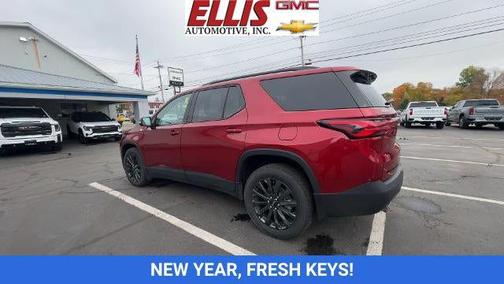2023 Chevrolet Traverse RS