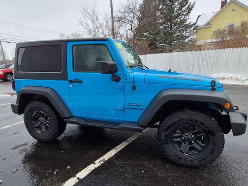 2017 Jeep Wrangler Sport