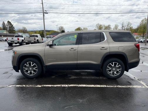 Light Stone Metallic 2023 GMC Acadia AWD SLE