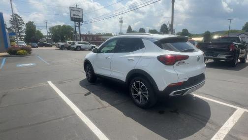 2022 Buick Encore GX Select