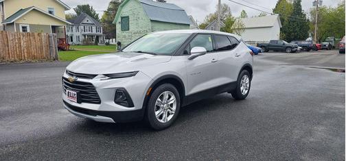 Silver Ice Metallic 2020 Chevrolet Blazer 2LT