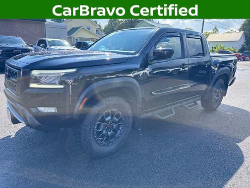 Super Black 2024 Nissan Frontier PRO-4X