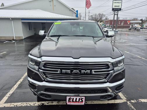 Granite Crystal Metallic Clearcoat 2022 RAM 1500 Laramie