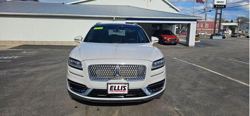 CERAMIC PEARL 2020 Lincoln Nautilus Reserve