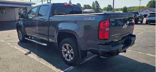 Shadow Gray Metallic 2019 Chevrolet Colorado Z71