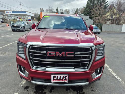 Cayenne Red Tintcoat 2021 GMC Yukon SLT