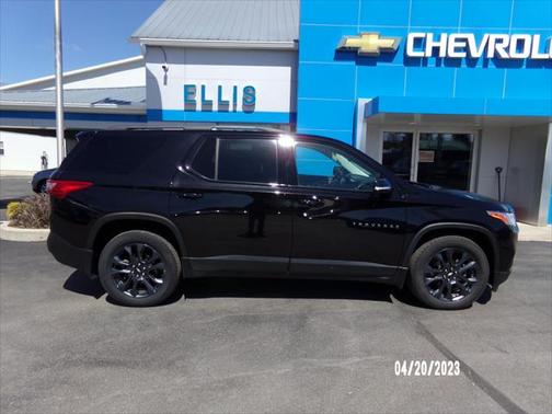 Mosaic Black Metallic 2020 Chevrolet Traverse RS