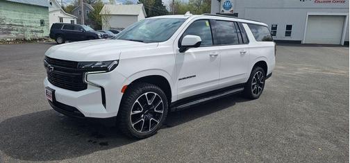 Summit White 2024 Chevrolet Suburban RST