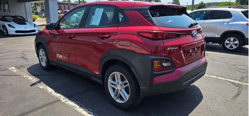 Pulse Red 2018 Hyundai KONA SE