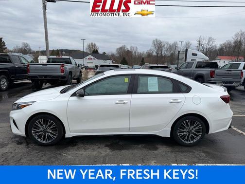 2023 Kia Forte GT-Line