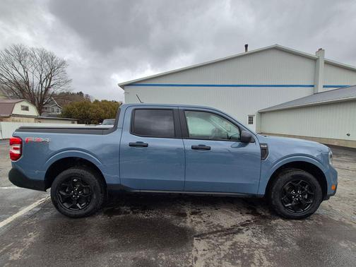 AZURE GRAY METALLIC TC 2024 Ford Maverick XLT