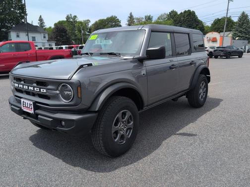 CARBONIZED GRAY METALLIC 2023 Ford Bronco Big Bend