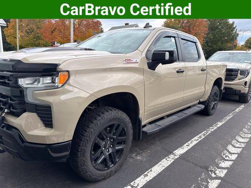 Sand Dune Metallic 2022 Chevrolet Silverado 1500 LT Trail Boss