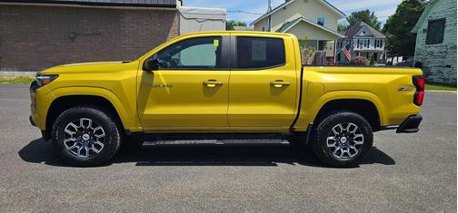 Nitro Yellow Metallic 2023 Chevrolet Colorado Z71