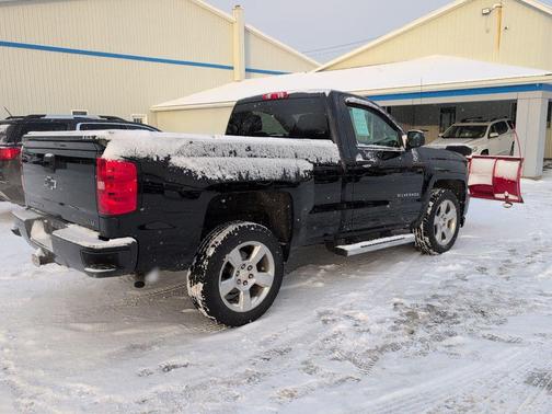 2017 Chevrolet Silverado 1500 2LT