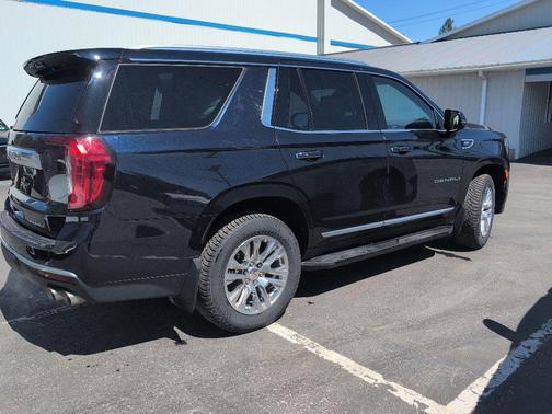 Midnight Blue Metallic 2023 GMC Yukon Denali