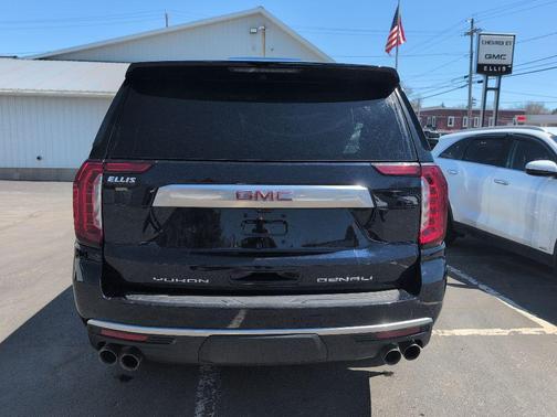 Midnight Blue Metallic 2023 GMC Yukon Denali