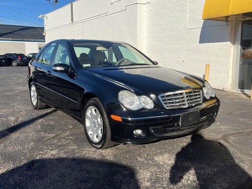 2006 Mercedes-Benz C-Class Luxury 4MATIC