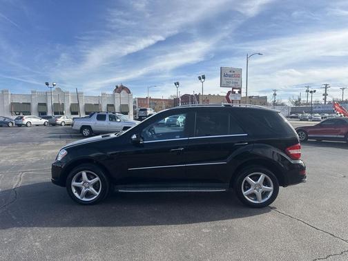 2010 Mercedes-Benz M-Class 4MATIC