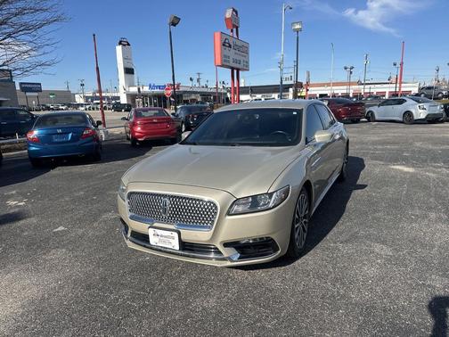 2017 Lincoln Continental Select