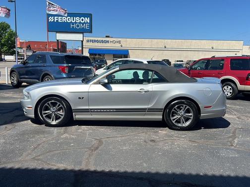 Ingot Silver Metallic 2014 Ford Mustang V6