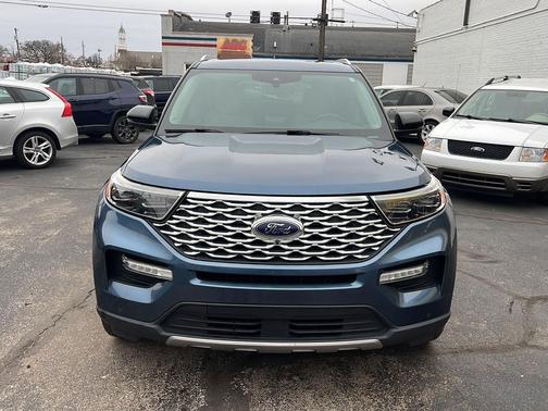 2020 Ford Explorer Platinum