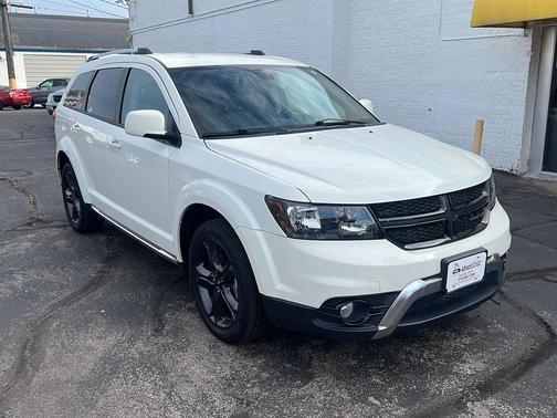 2019 Dodge Journey Crossroad