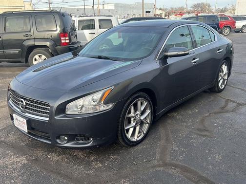 2010 Nissan Maxima SV